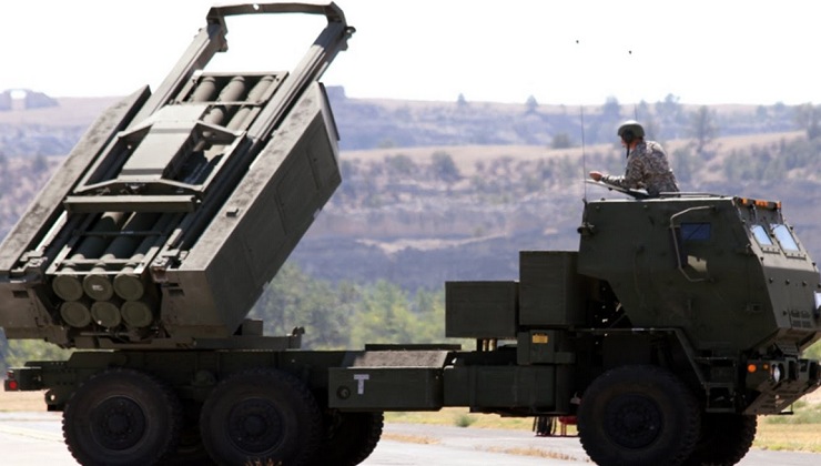 Multiple Rockets Launcher M31 GMLRS in Action ( Video )