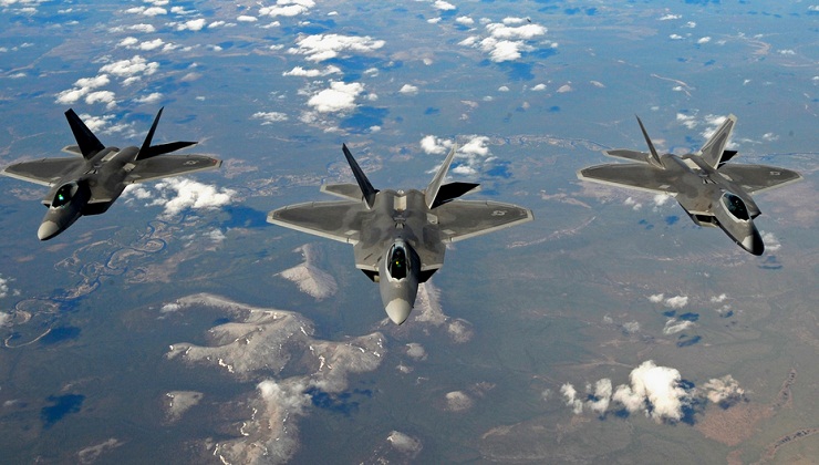 The most Feared Plane on Earth for the Moment: F-22 Raptor in Action