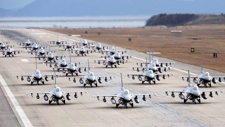 US Air Force puts on a Show of Force to send message to Putin