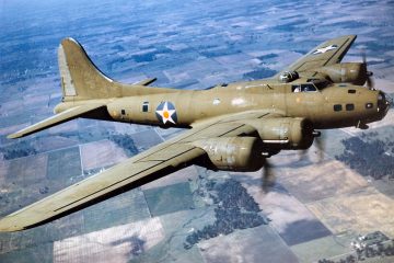 B17 Fortress under attack - Gun camera film