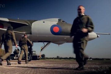 First Strike of The Falklands War  ( Video )
