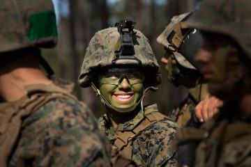 How Female United States Marines are Made Marine Corps Female Recruit Boot Camp Training ( Video )