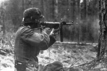 WW2: German Infantry Weapons (Video)