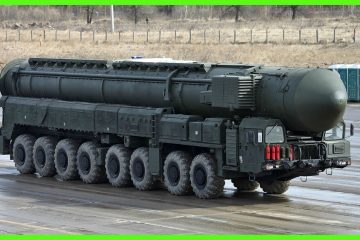 Top 10 Nuclear Missiles (ICBM) in the World  (Video)