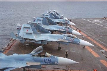Su-33 “Flanker-D” Carrier Based Fighter (Video)