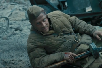 War Movie Scene: Stalingrad Fighting for one House in the City