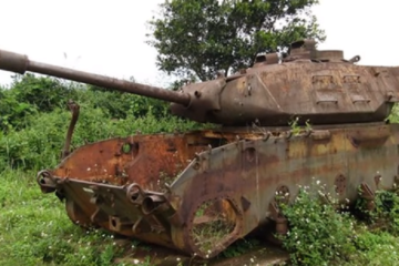 Vietnam War : Abandoned Tanks from the Vietnam War