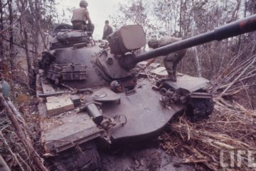 Vietnam War : Tanks in Vietnam