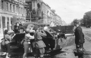 War on the Eastern Front - The Siege of Leningrad Documentary