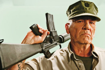 AK47 versus M16 – R. Lee Ermey