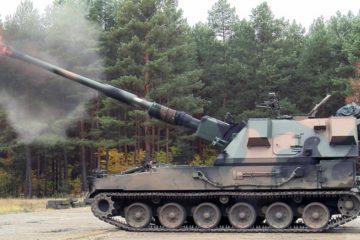 Top 10 Self Propelled Howitzers 2018