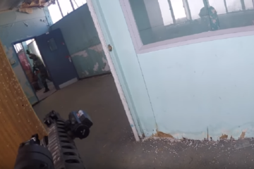 Ex British Soldier – Tries Airsoft and Destroys Everyone!