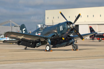 Using Flaps in a Dogfight with the F4U Corsair and others