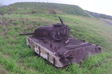 Japan Treasure Hunters Metal Detecting Iwo To (Jima) Japan