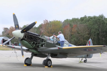 Spitfire MK XVI - First Engine Run in 17 Years!