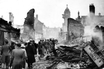Hitlers War – 1940-1945 – The Final Years of the Third Reich – David Irving