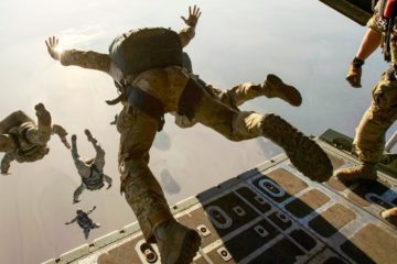 EPIC! US – Navy SEALs, – Awesome Parachute Jumps