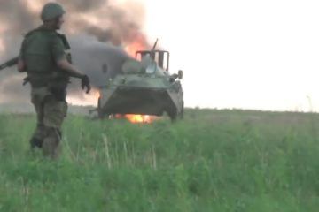 Ukraine War – Failed Pro-Russian Attack: Combat Footage Caught In Open Field