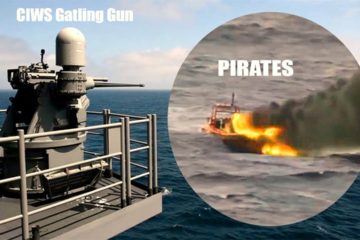 U.S. Navy Fires on Somali Pirates with CIWS Gatling Gun & Mk-38 Chain Gun