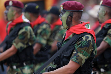 Venezuelan Army : Size and Weaponry