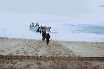 Allies Conduct Amphibious Operations During Talisman Sabre