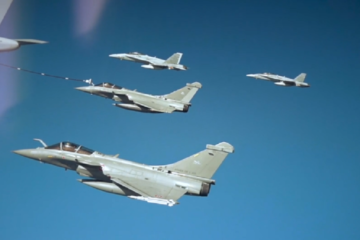 Air to Air Refuelling – Gas Stations in the Sky