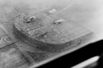 Hitler’s Indestructible Fortresses That Bombs Couldn’t Scratch Hitler’s Indestructible Fortresses That Bombs Couldn’t Scratch