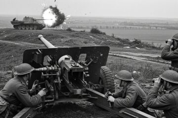 German Tank Crews Mocked British 2-Pounder Guns — Until They Met the 17-Pounder at Normandy
