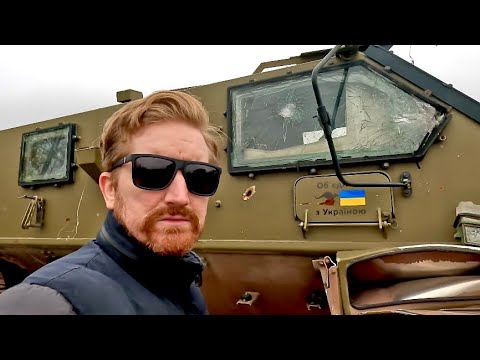Captured NATO Tanks On Display in Moscow!