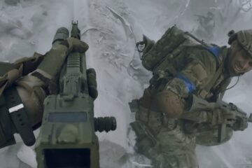 Ukraine War – Ukrainian Forces Storm Russian Held Village • Intense Helmet Cam Combat