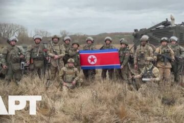 Russian–DPRK Sappers Clear Kursk Border: Footage Shows Emotional Flag Tribute | APT