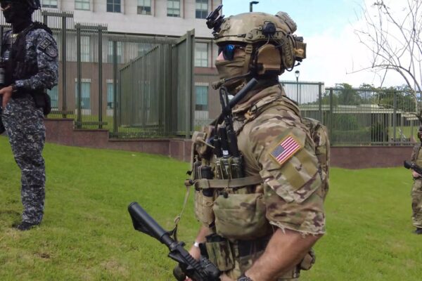 Crisis Response at the U.S. Embassy in Panama by Navy SEALs and SF’s
